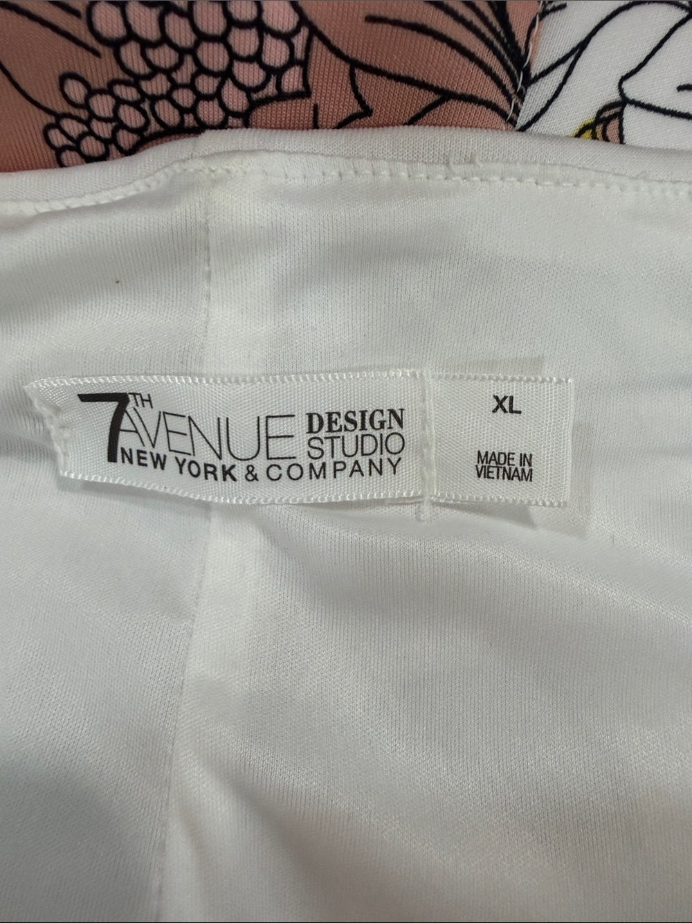 New York & Company White Pencil Skirt with Yellow, Pink & Red Floral Print SzXL - Picture 5 of 7